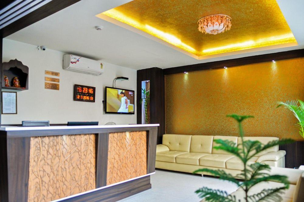 Hotel Janki International By Keymagics Варанасі Екстер'єр фото