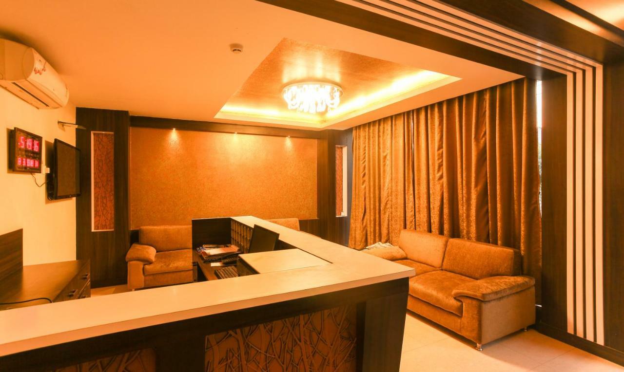 Hotel Janki International By Keymagics Варанасі Екстер'єр фото